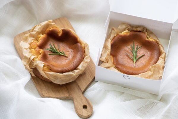 Mini Basque Cheesecake 4”